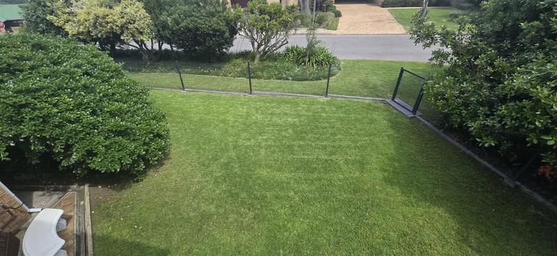 4 Bedroom Property for Sale in Glentana Western Cape